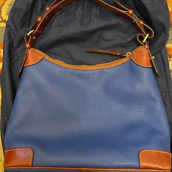 Dooney & Bourke Pebble Grain Hobo Shoulder Bag
